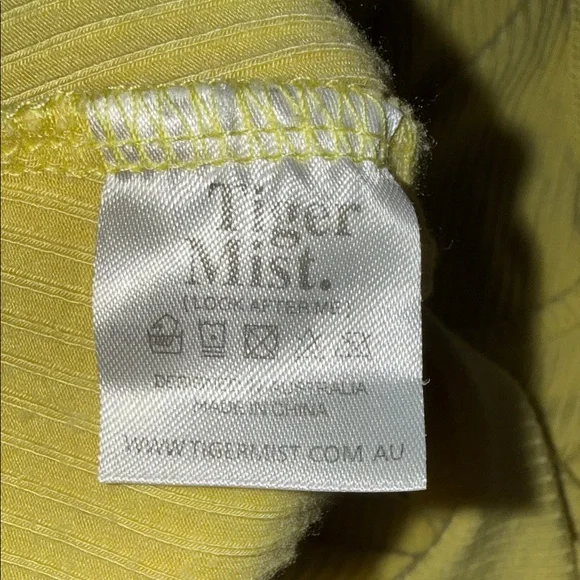 Tiger Mist Yellow Tank Top Malibu Crop Size Small - Picture 4 of 7